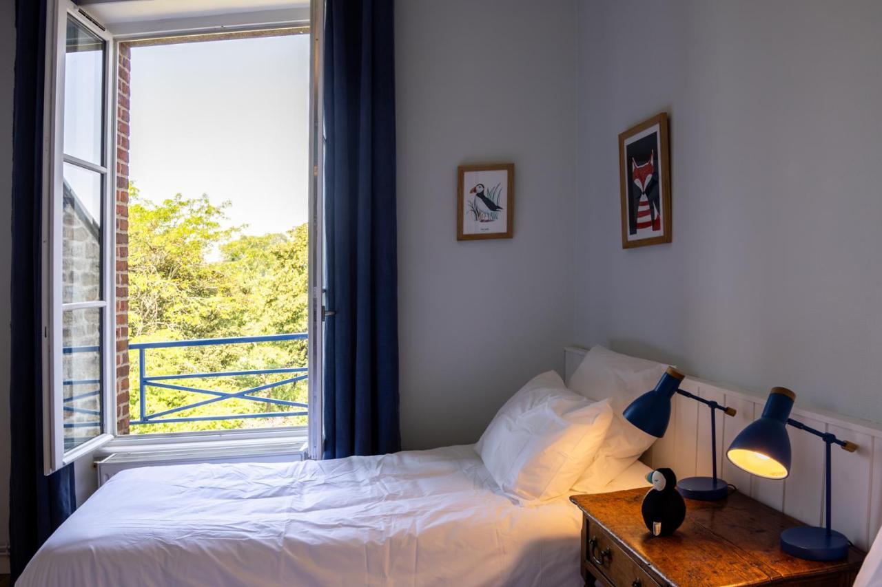 Bel Appartement, Bien Equipe Et Confortable Dans Le Centre Historique Фужер Экстерьер фото